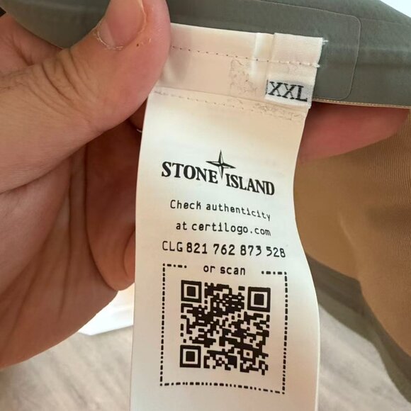 Stone Island Green 3L Jacket - Picture 3 of 5